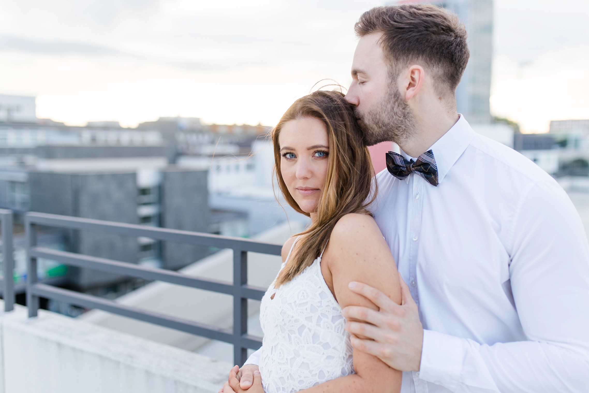 Romantisches Paar-Shooting Sonnenuntergang Parkdeck Ludwigshafen