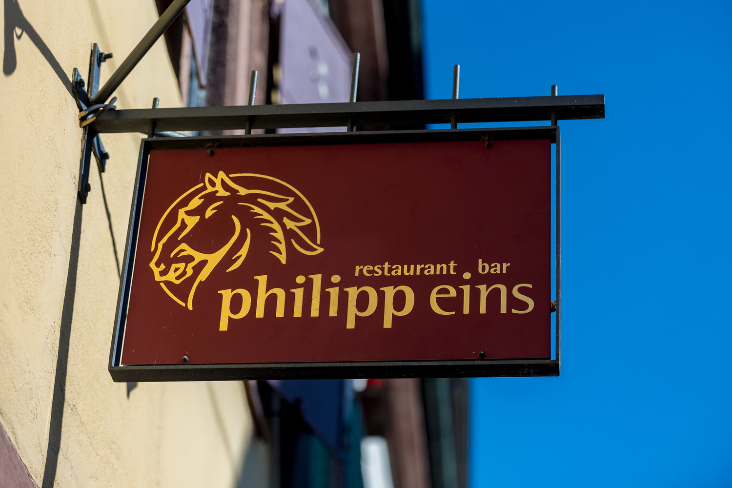 Schild der Hochzeitslocation philipp eins in Speyer.
